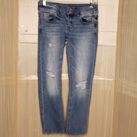 American Eagle Women's Artist Crop Light Wash Distressed Jeans 0 - Picture 3 of 10